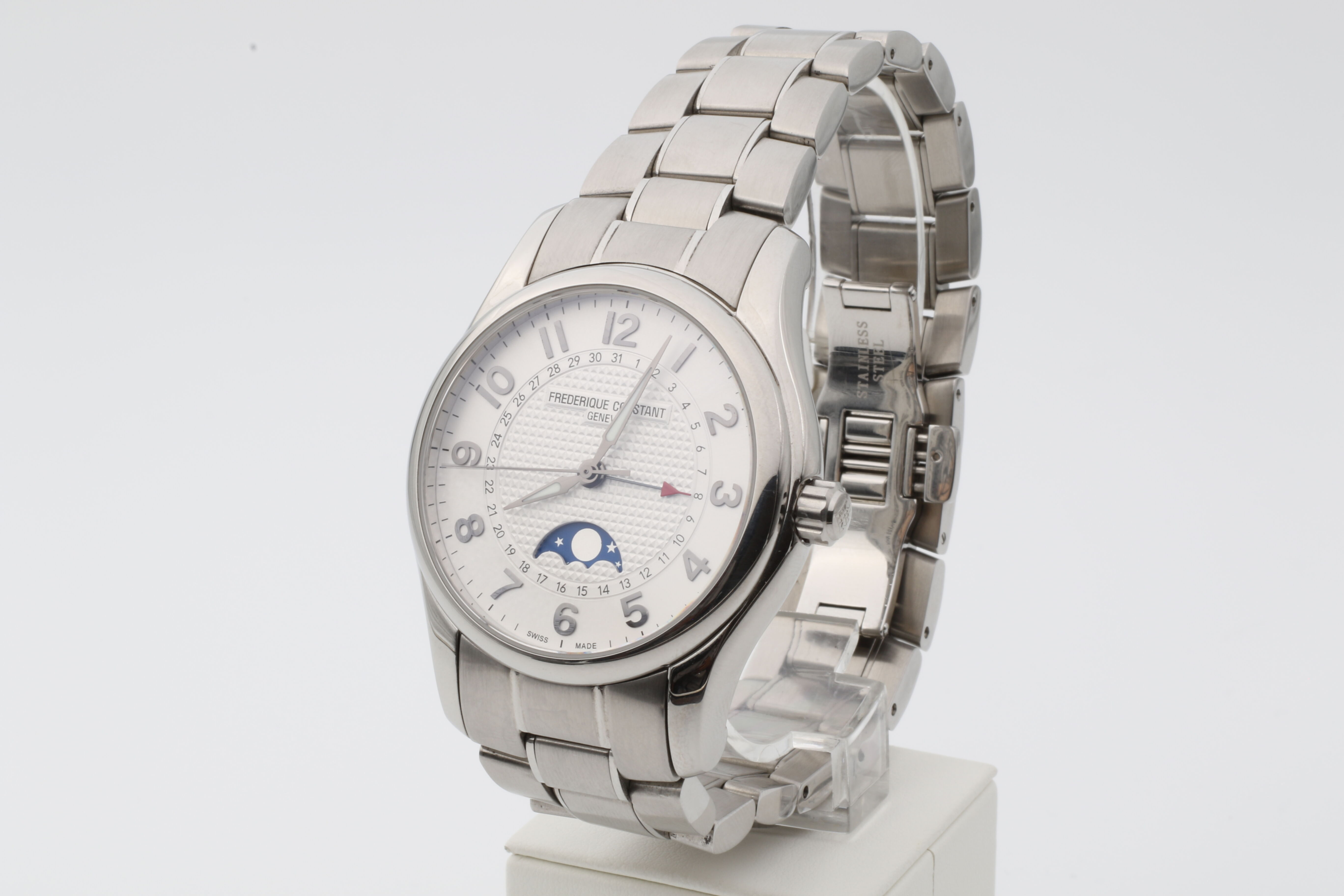 Frederique Constant Runabout Moonphase FC-330RM6B6