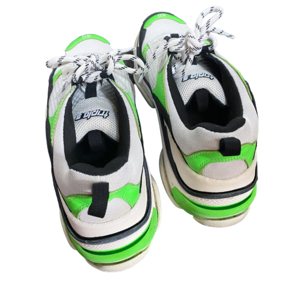 Balenciaga 