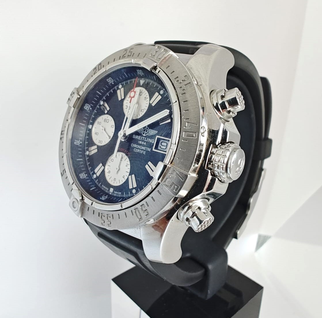 Breitling Super Avenger A1337011/B973