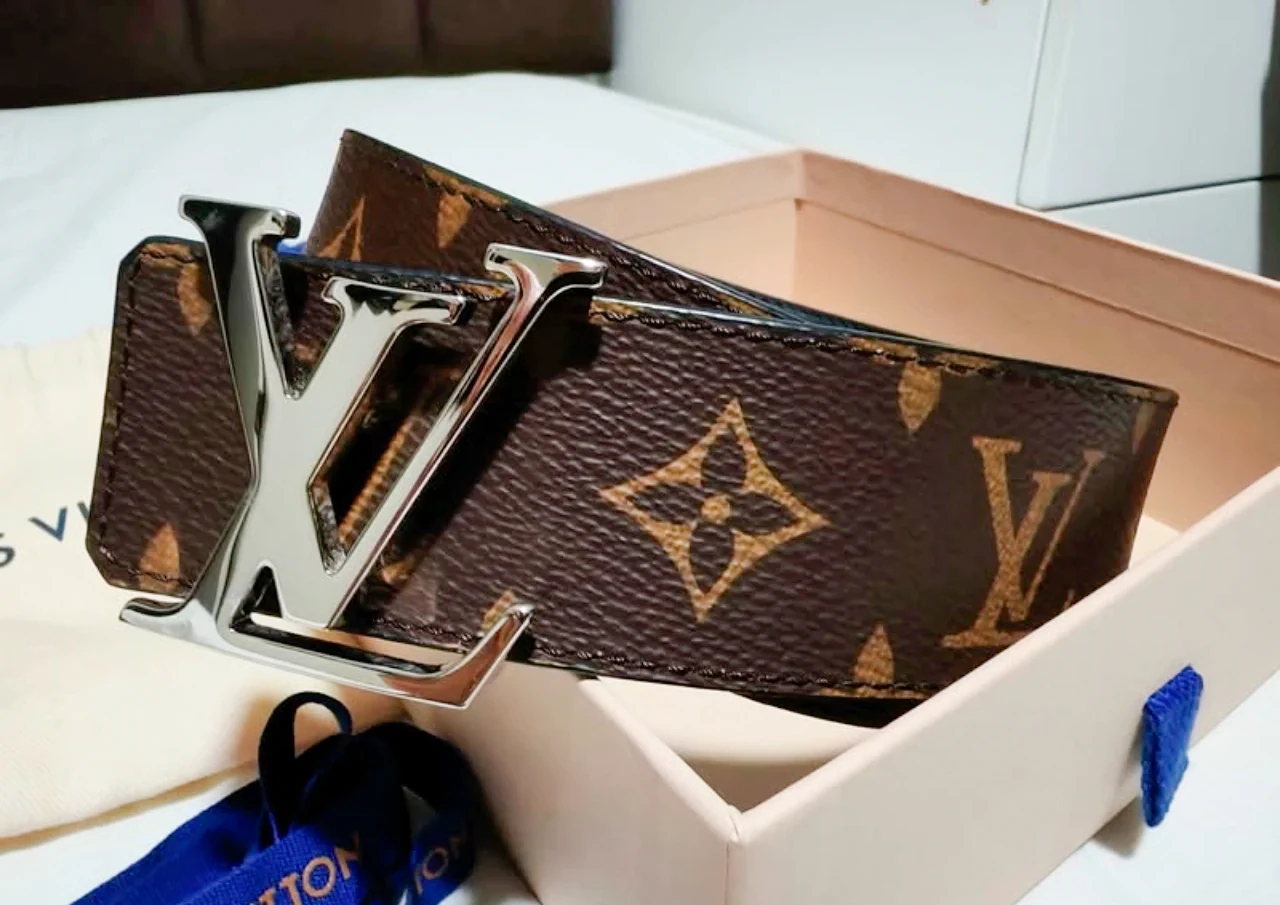 Louis Vuitton LV Initiales 40mm
