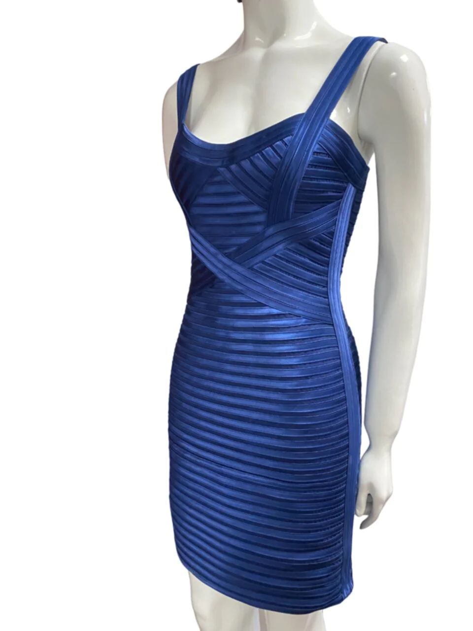 Bcbg Maxazria 