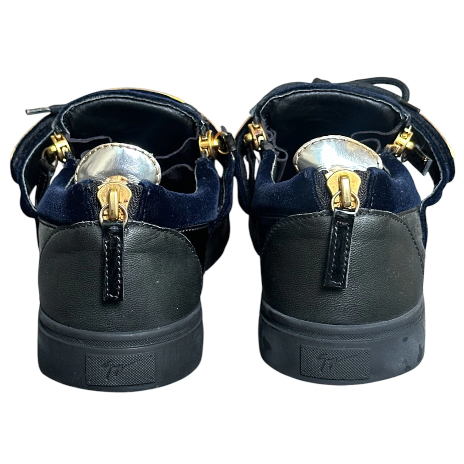 Giuseppe Zanotti Coby