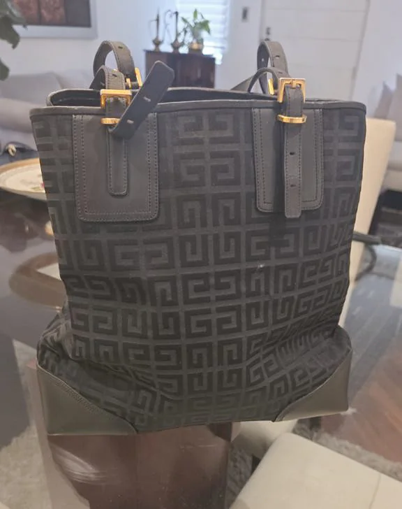 Givenchy 