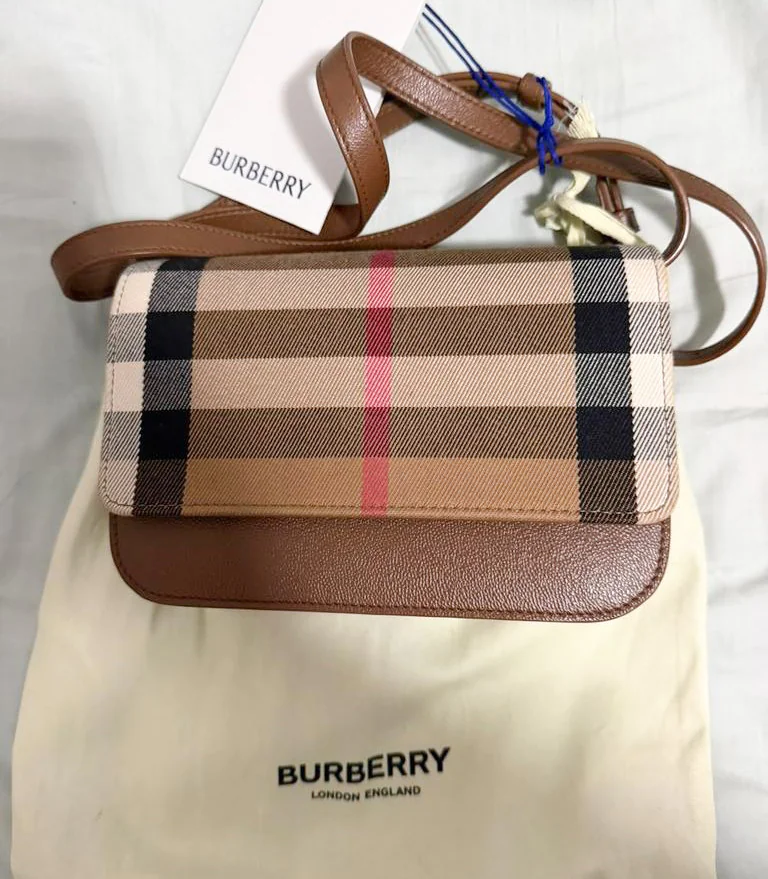 Burberry Madison MX