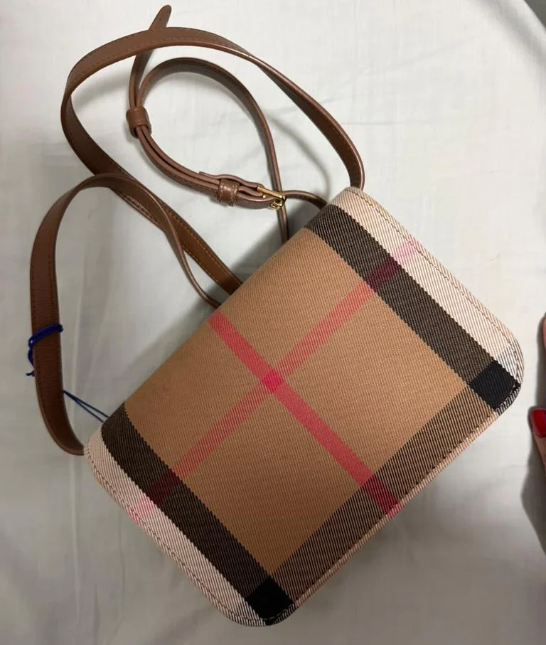 Burberry Madison MX