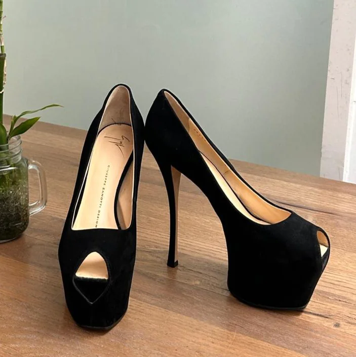 Giuseppe Zanotti 